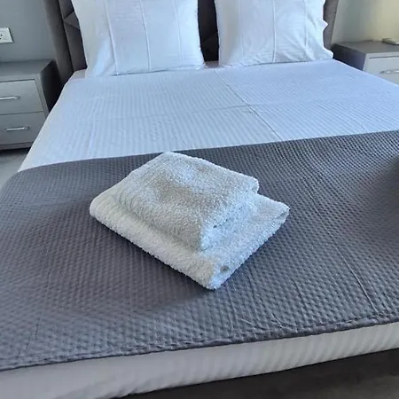 The Darling * Himarë